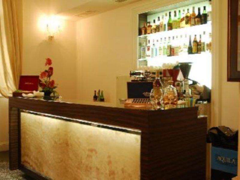 Hotel Assenzio Praga Esterno foto
