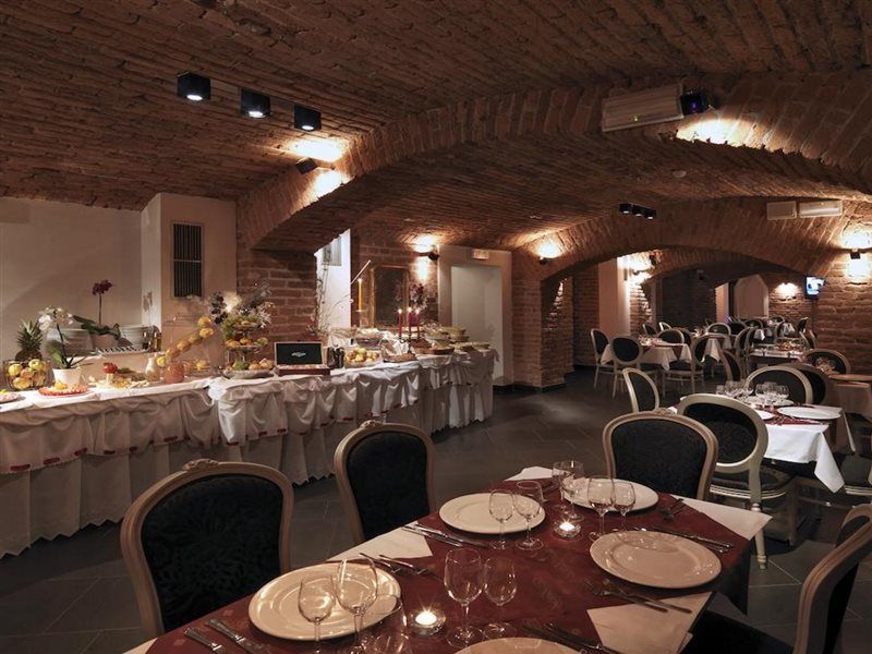 Hotel Assenzio Praga Esterno foto