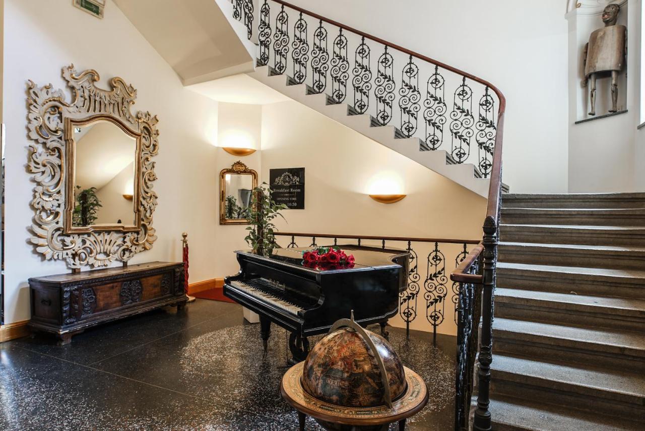 Hotel Assenzio Praga Esterno foto